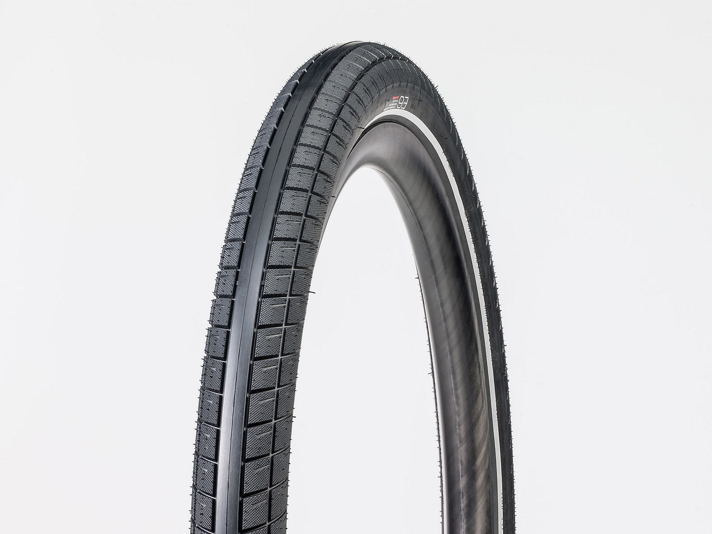 Bontrager E6 Hard-Case Lite E-Bike Tyre 27.5" x 2.4"